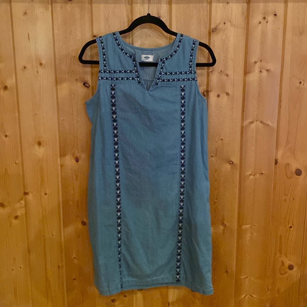 Old Navy Chambray Embroidered Sleeveless Dress